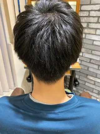 メンズ aile TotalBeautySalon 生駒店所属・むらい ゆいのヘアスタイル