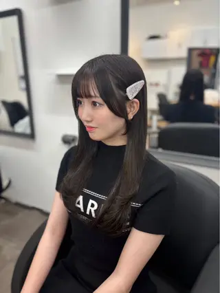 ロング 🩵顔まわり似合わせ 久保田せな🩵のヘアスタイル