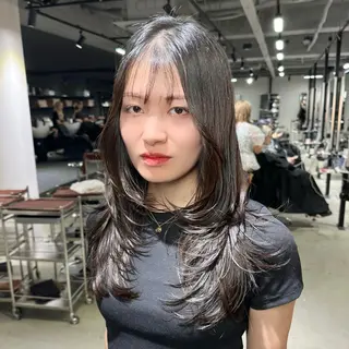 セミロング 艶髪カラー/レイヤ ー支持No.1renのヘアスタイル