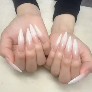 ネイル 小林 愛のネイルデザイン