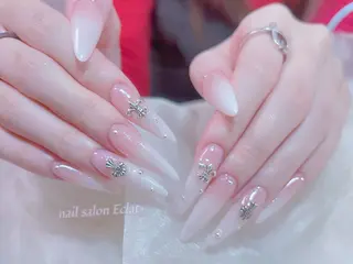ネイル ネイルサロンエクラ 🫧Shizukaのネイルデザイン