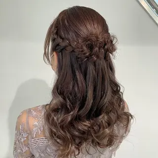 セミロング ヘアアレンジ これた🧸ヘアメ職人 ♡髪質改善♡カラーのヘアスタイル