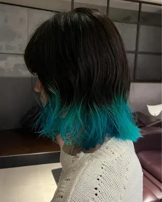 ミディアム Vicky オリーブ メンズカジュアルのヘアスタイル