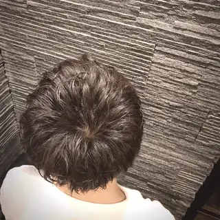 ショート パーマ メンズ 山田 哲平のヘアスタイル