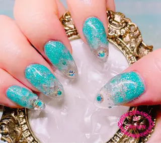 ネイル CROWN プライベートサロンのネイルデザイン