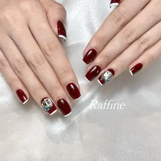 ネイル RAFFINE haru🦋🩵のネイルデザイン