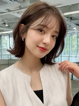 ミディアム 越川 友美子のヘアスタイル