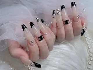 ネイル emu m.uのネイルデザイン