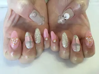 ネイル 💎🐰 saki. m 🐰💎のネイルデザイン