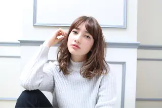 セミロング カラー 山下 直人のヘアスタイル