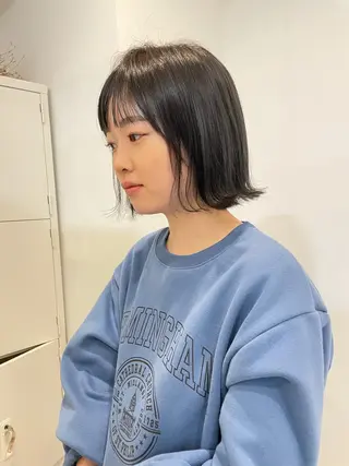 ミディアム カラー 佐藤 永夏のヘアスタイル