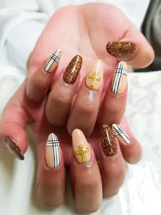 ネイル 河野ちえ (雑誌掲載サロン)のネイルデザイン