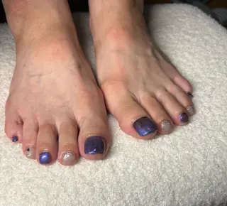 ネイル Rainbow Moonのネイルデザイン