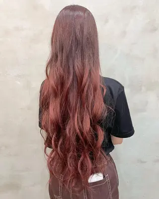 ロング カラー ヘアアレンジ 【ピンク/韓国ヘア/ ヘアセット】亜海のヘアスタイル