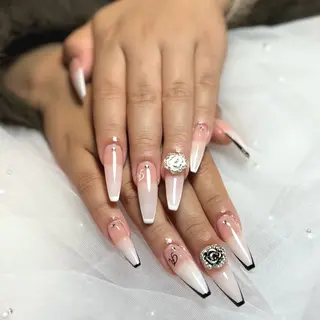 ネイル PINKY nail所属・ピンキー 池田公園店のネイルデザイン