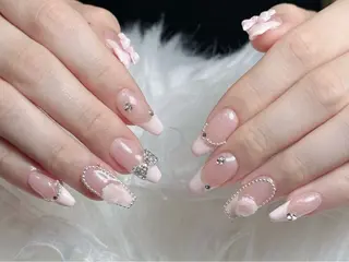 ネイル Julli NailStudioのネイルデザイン