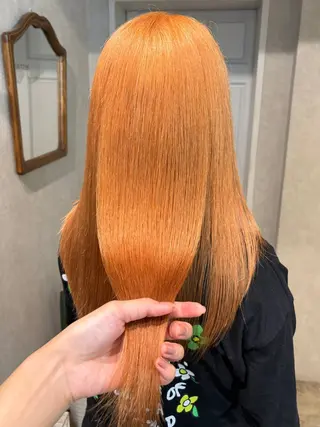 ロング カラー 艶ハイトーン/ 輝保🤍✨のヘアスタイル