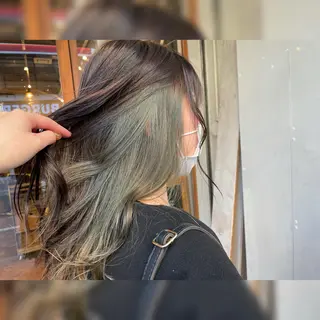 ロング カラー マイ 【川口】のヘアスタイル