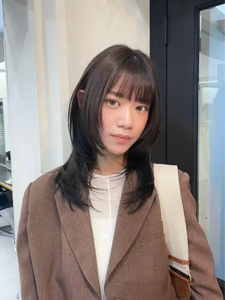 ミディアム カラー yu-kaハッシュ カット/韓国レイヤーのヘアスタイル