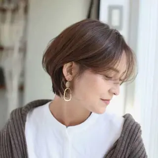 ショート カラー みぞぐち じゅりのヘアスタイル