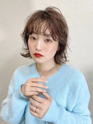 パーマ うる艶カラー× ハイトーン/miuのヘアスタイル