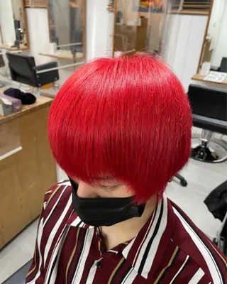 ショート 🐬脱白髪染めカラー 清水大世🐬のヘアスタイル