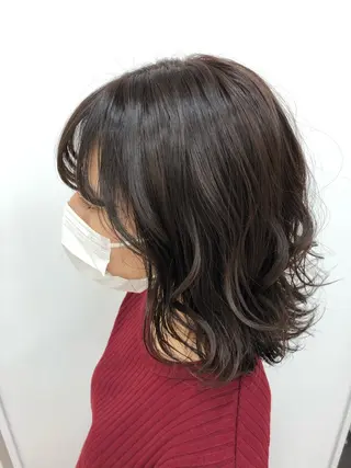 セミロング カラー 渕向 克海のヘアスタイル