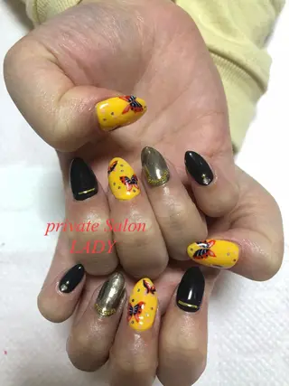 ネイル 桜田 麻菜のネイルデザイン