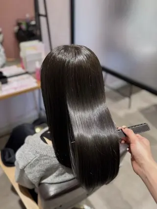 カラー 西原 愛紗のヘアスタイル