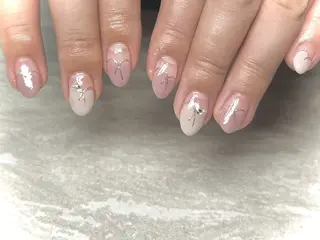 ネイル JULIE NAILのネイルデザイン