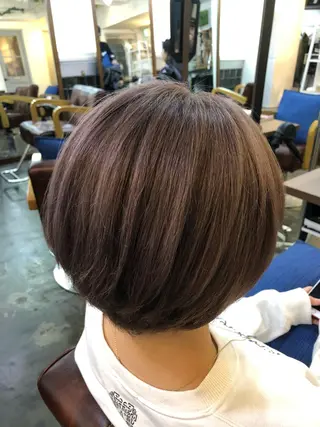 ショート フェアリーテイル所属・吉田 典弘のヘアスタイル