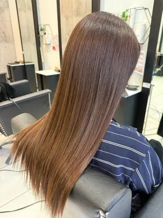 カラー やながわ あつきのヘアスタイル