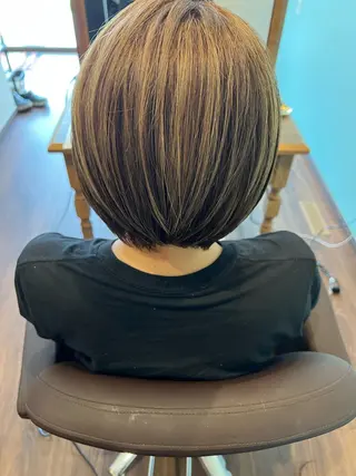 ショート 根岸 宏文のヘアスタイル