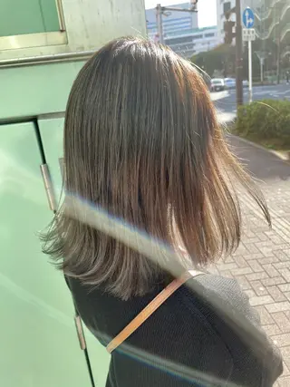 ミディアム カラー La fith 店長 城谷颯人のヘアスタイル