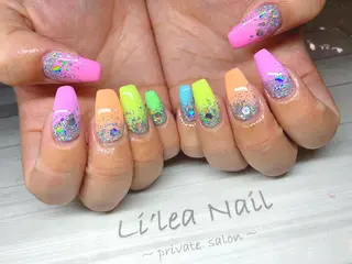 ネイル Li'leaNail AINAのネイルデザイン