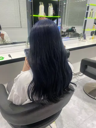 ロング 透明感ブリーチカラー 🌈TOMOHIROのヘアスタイル