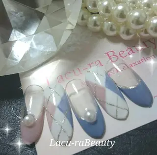 ネイル 小顔と腸の専門店 ラクーラビューティのエステ・リラクイメージ