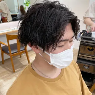 ショート パーマ メンズ 🤎ベージュカラー 🐶メンズパーマのヘアスタイル