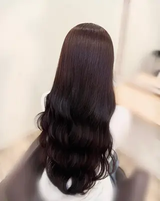 カラー なつ / ハイライト / 髪質改善カラーのヘアスタイル