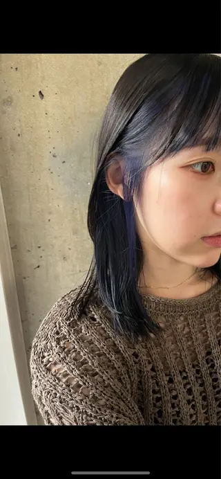 カラー anon Loemのヘアスタイル