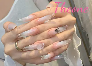 ネイル THE ONE 杉山のネイルデザイン