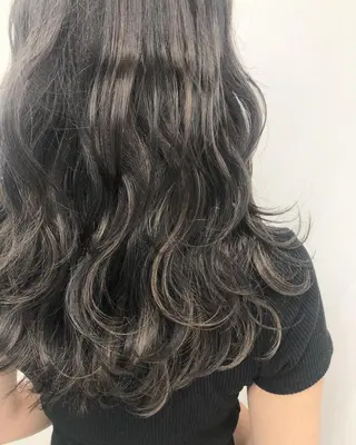 セミロング カラー ヘアアレンジ 【公式】amble luxe池袋東口🩷のヘアスタイル