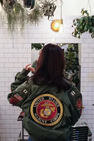 ミディアム aen parlor所属・💐レイヤー/暖色 /りゅーき💐のヘアスタイル