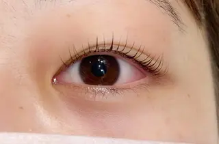 ロング カラー キッズ ネイル マツエク・マツパ アイブロウ 𓊆ᶠᵉᵉʸ𓊇 ᶜᴴᴵᴴᴬᴿᵁのマツエク・マツパデザイン