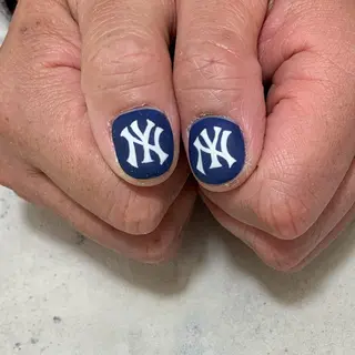 ネイル atelier　FIORITURA所属・FIORITURA aiのネイルデザイン