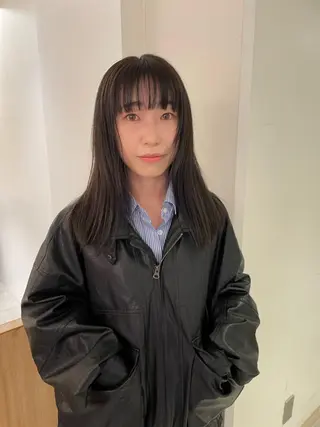 セミロング カラー iet.所属・ウルフ/ボブ/耳ツボ ジュエリー◎ricoのヘアスタイル