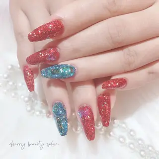 ネイル SAKURA 🍒のネイルデザイン