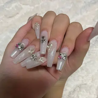 ネイル MIYUNA 💅のネイルデザイン