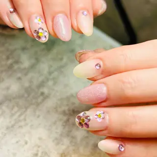 ネイル ネイルサロンmuumii所属・東十条muumii ネイルまつ毛のネイルデザイン