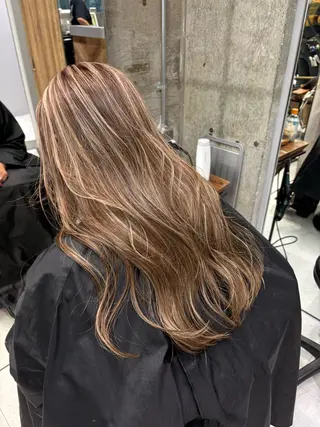 ロング カラー ♡ハイライトカラー shinri♡のヘアスタイル